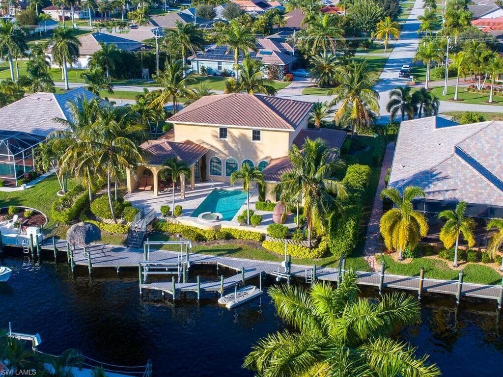 2138 El Dorado PKY W CAPE CORAL, FL 33914