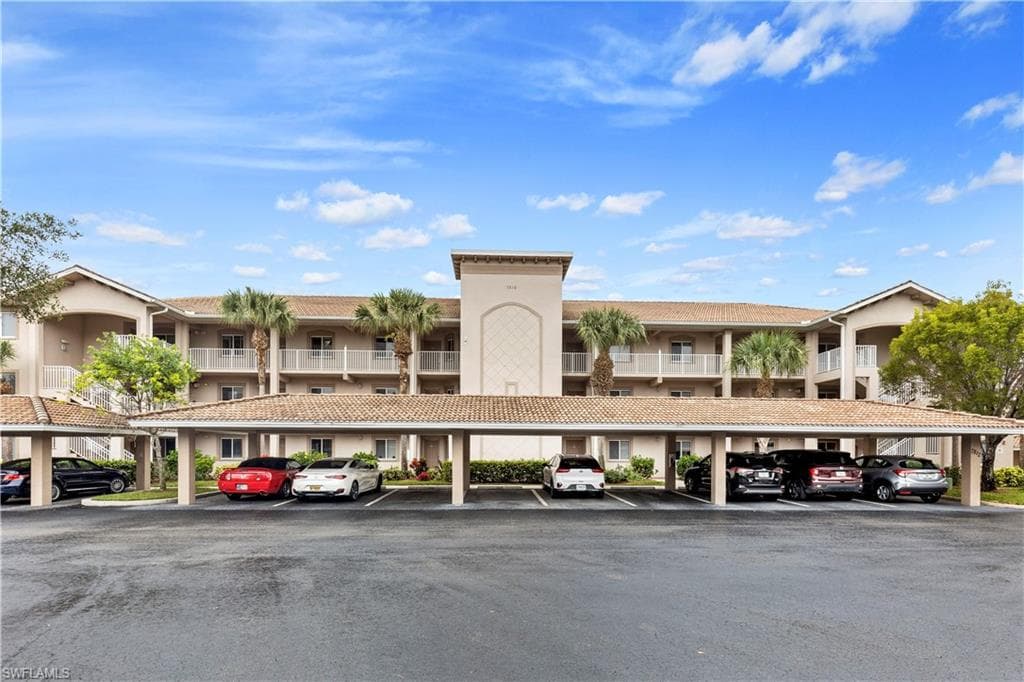 7812 Regal Heron CIR 3-206