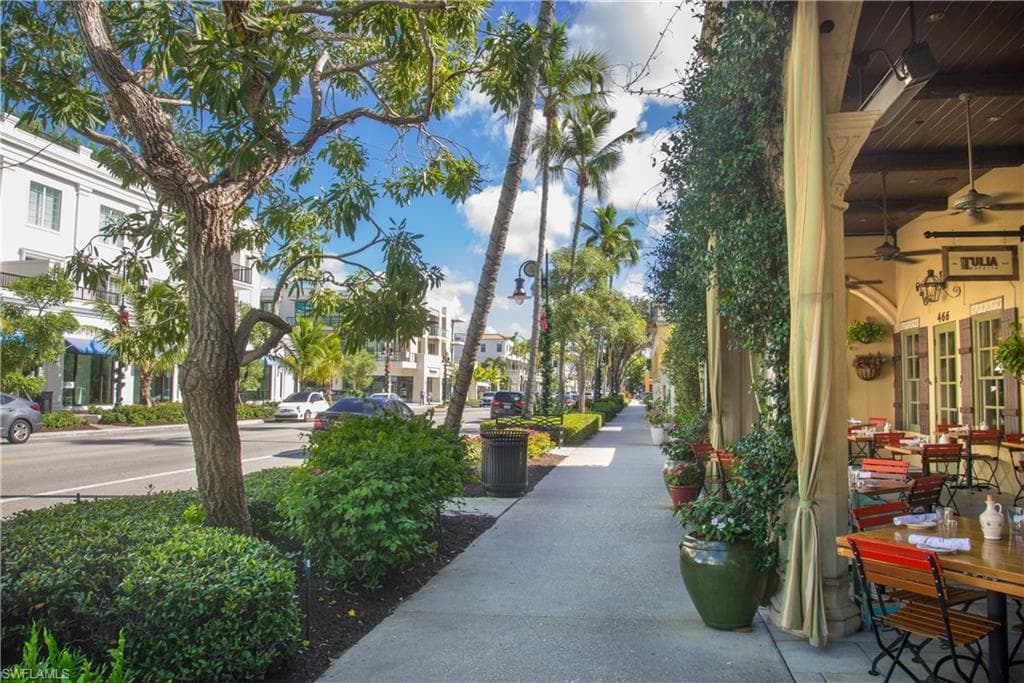 495 5TH ST S 304 OTHER, FL 34102