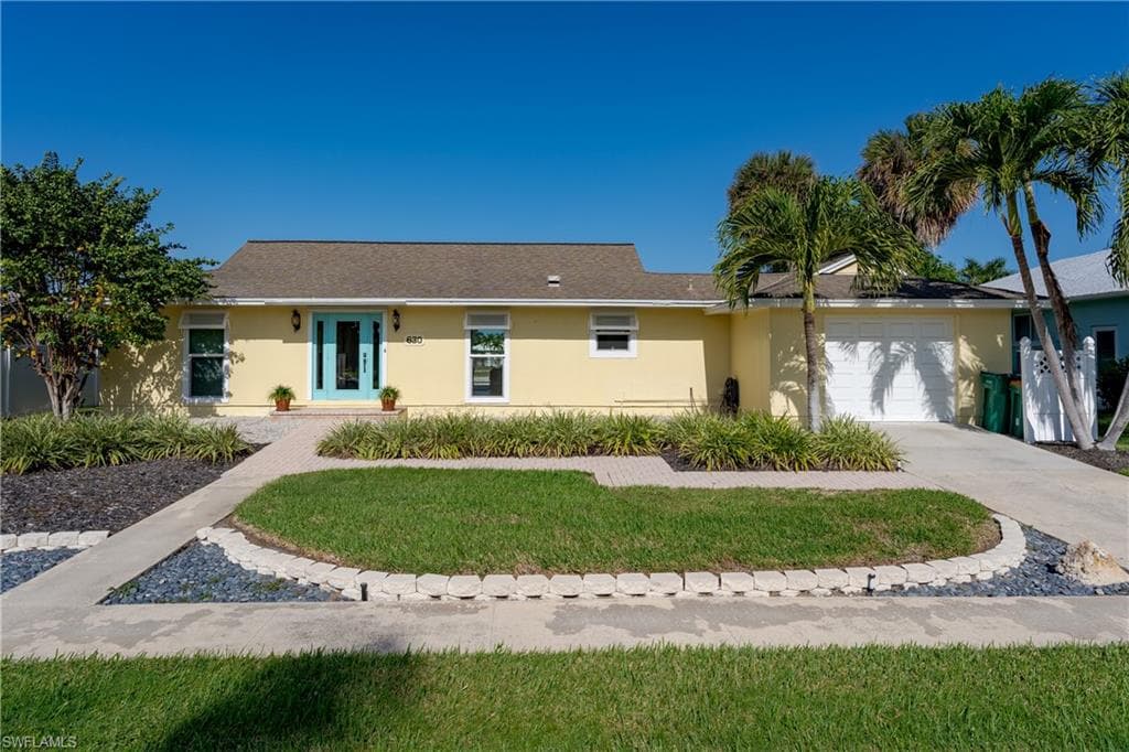 630 Bimini AVE MARCO ISLAND, FL 34145
