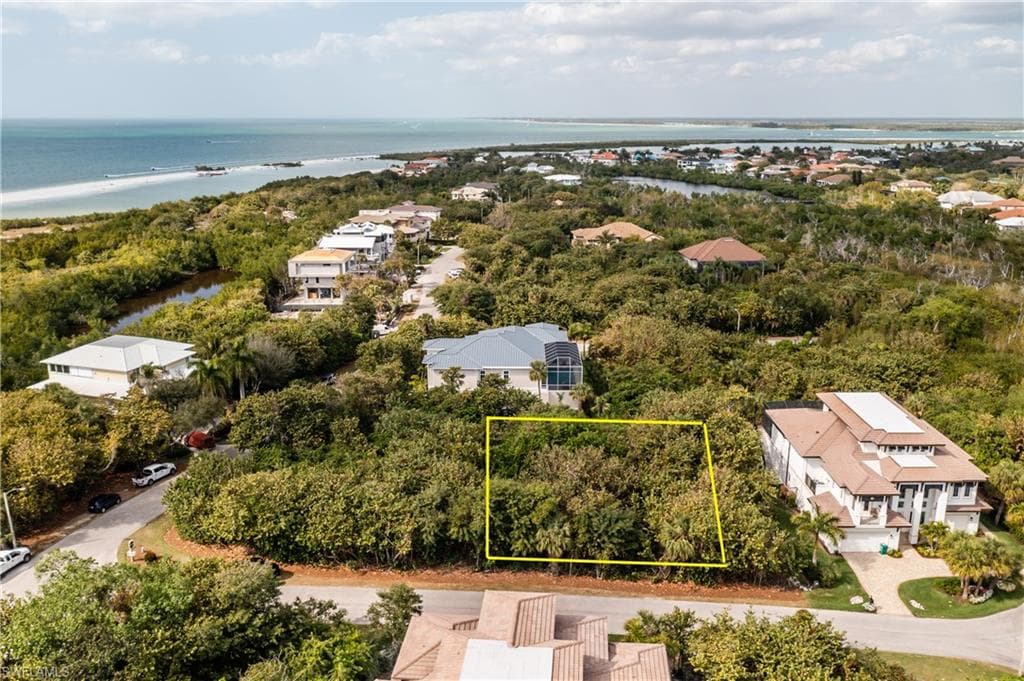 114 Wild Cherry LN MARCO ISLAND, FL 34145