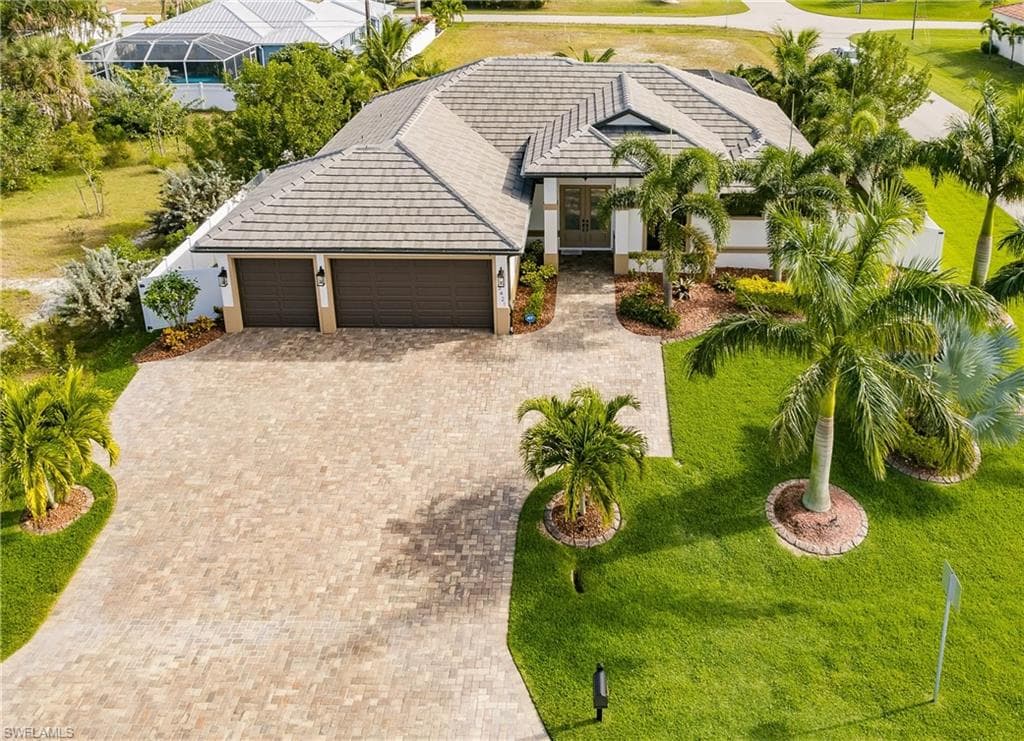 3421 Surfside BLVD CAPE CORAL, FL 33914