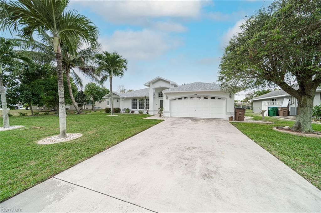 2914 SE 5th CT CAPE CORAL, FL 33904