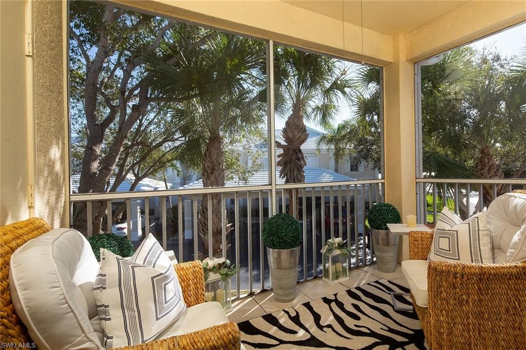 1370 Sweetwater CV 204 NAPLES, FL 34110
