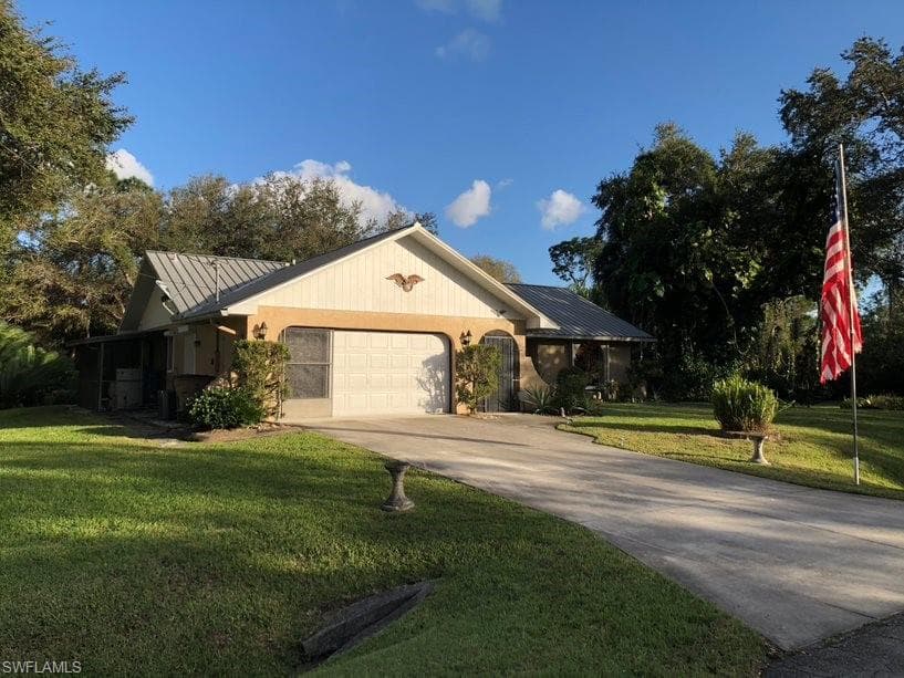 420 Cleveland AVE N LEHIGH ACRES, FL 33972