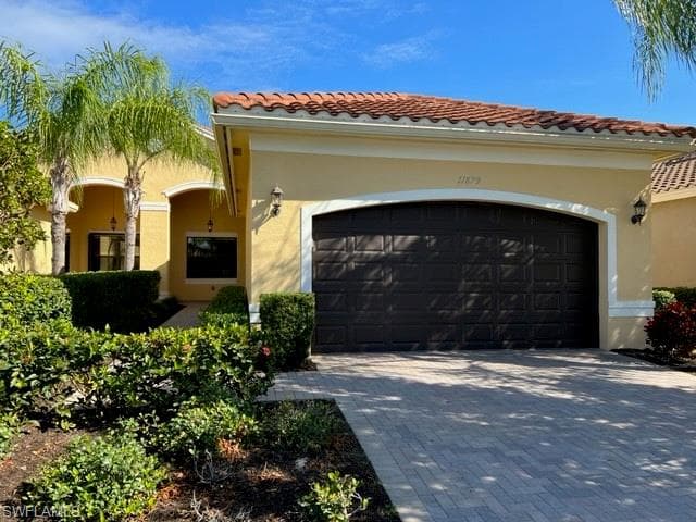 11879 Five Waters CIR FORT MYERS, FL 33913