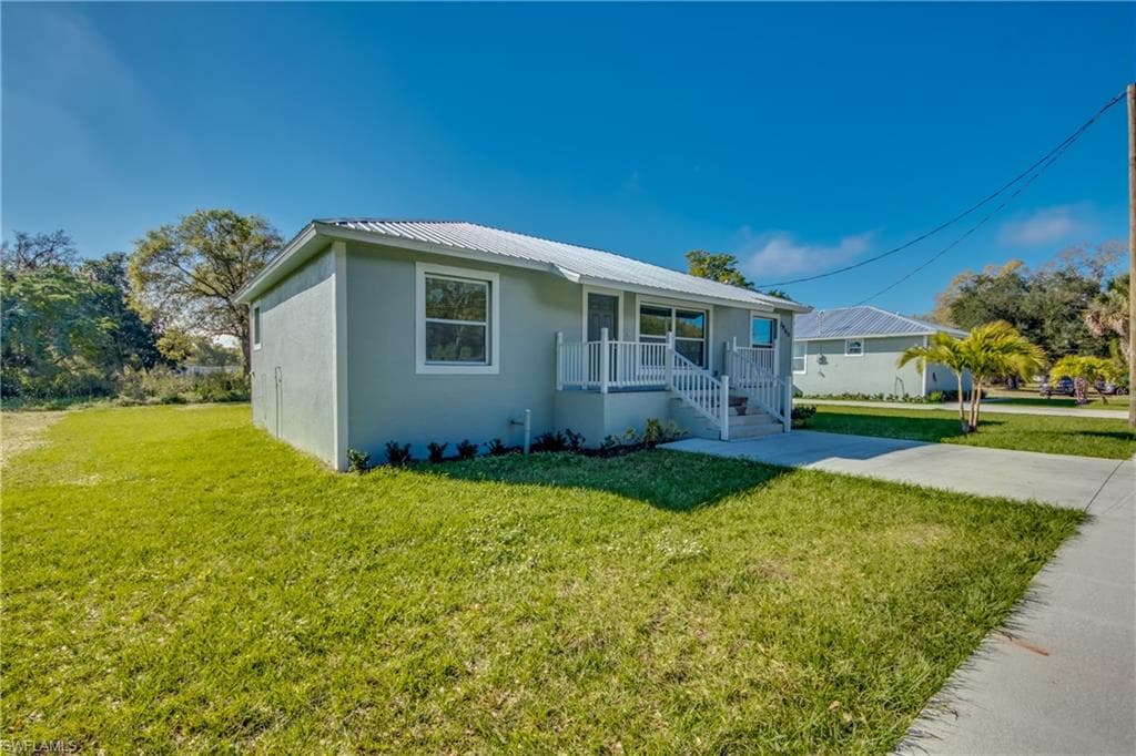 3960 Washington AVE FORT MYERS, FL 33916