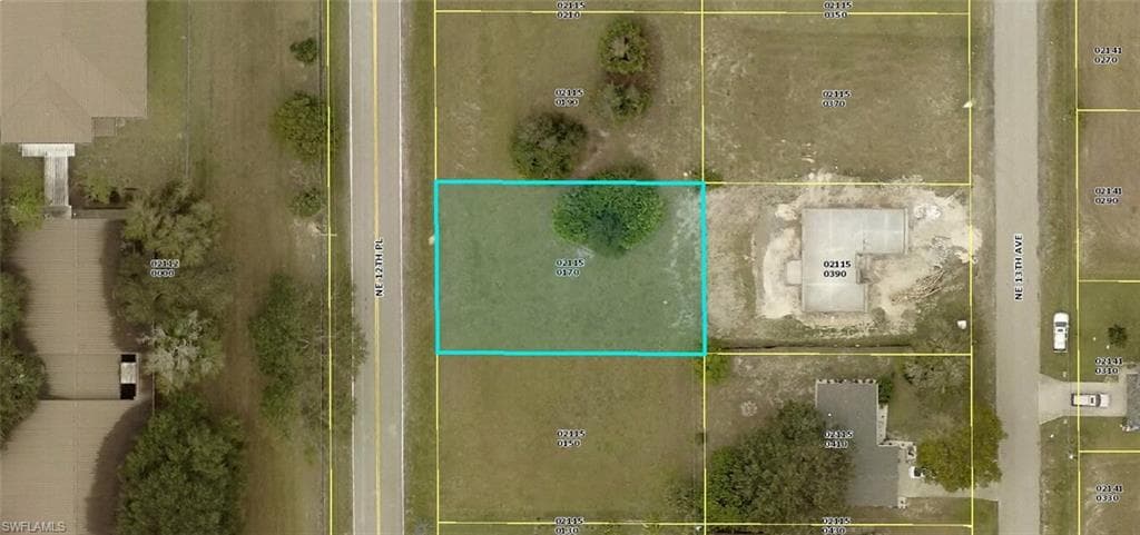 1721 NE 12th PL CAPE CORAL, FL 33909