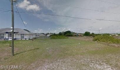 1021 Chaplin AVE LEHIGH ACRES, FL 33971