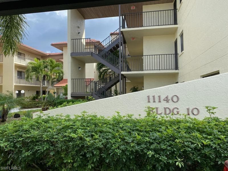 11140 Caravel CIR 304 FORT MYERS, FL 33908