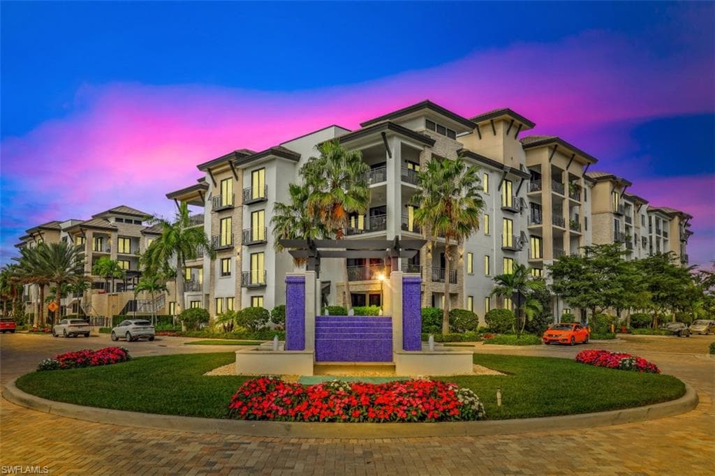 1035 3rd AVE S 311 NAPLES, FL 34102