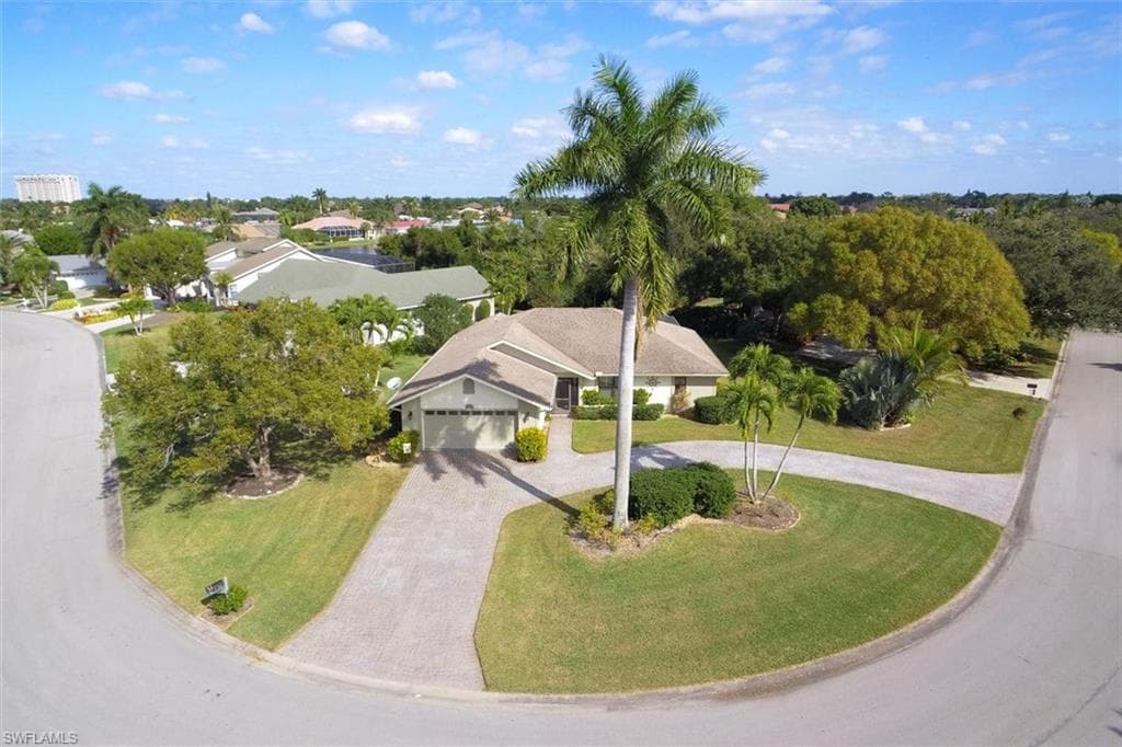 831 Deep Lagoon LN FORT MYERS, FL 33919