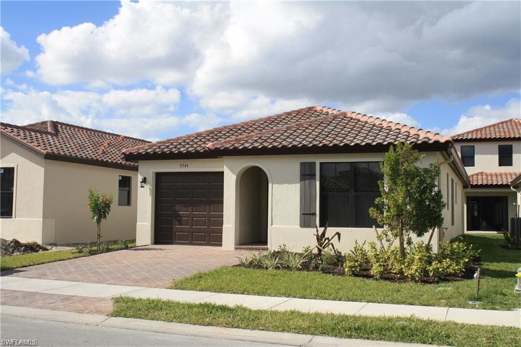 5546 Useppa DR AVE MARIA, FL 34142