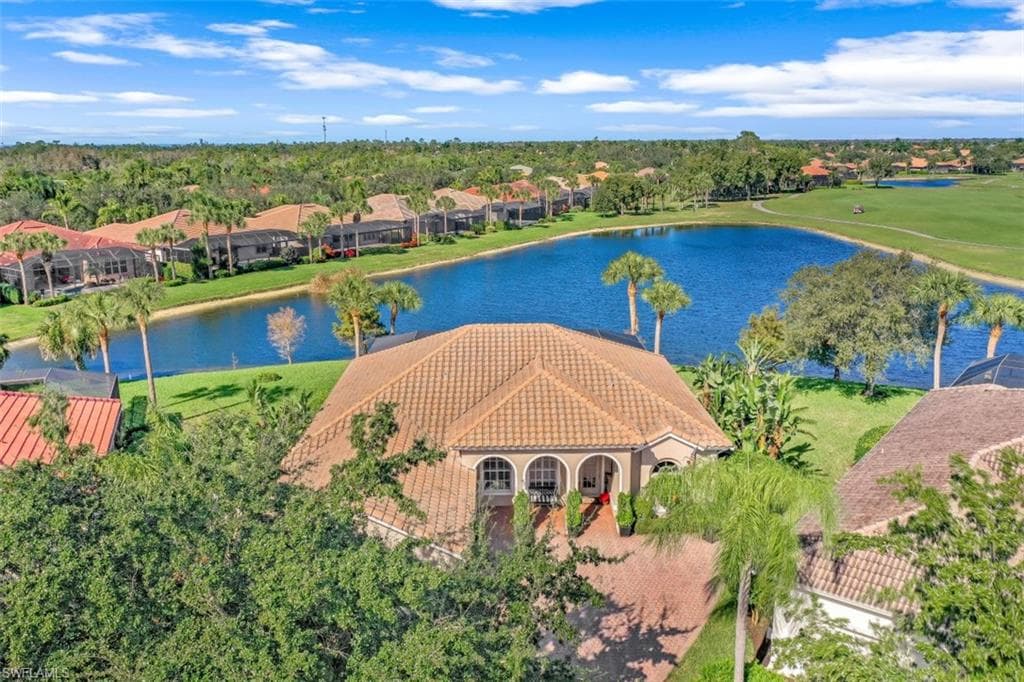 8963 Appaloosa CT NAPLES, FL 34113