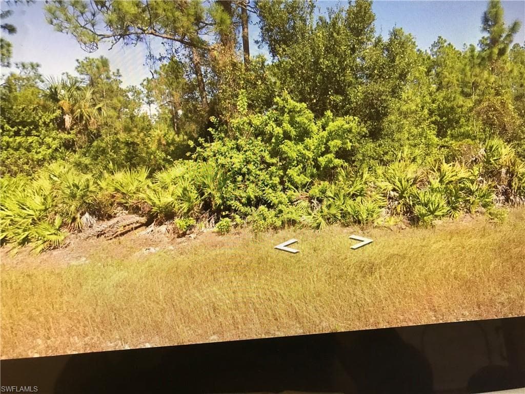 1311 /1313 E 12th ST LEHIGH ACRES, FL 33972