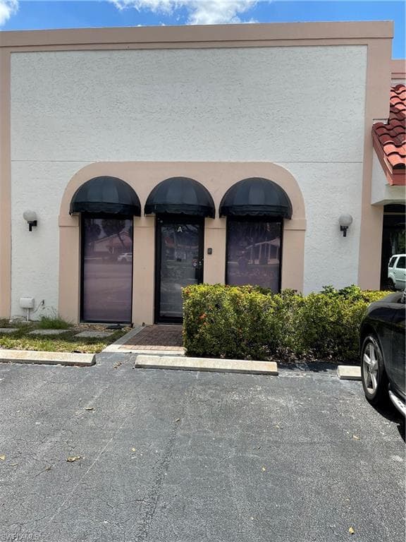 2650 Airport RD S A NAPLES, FL 34112