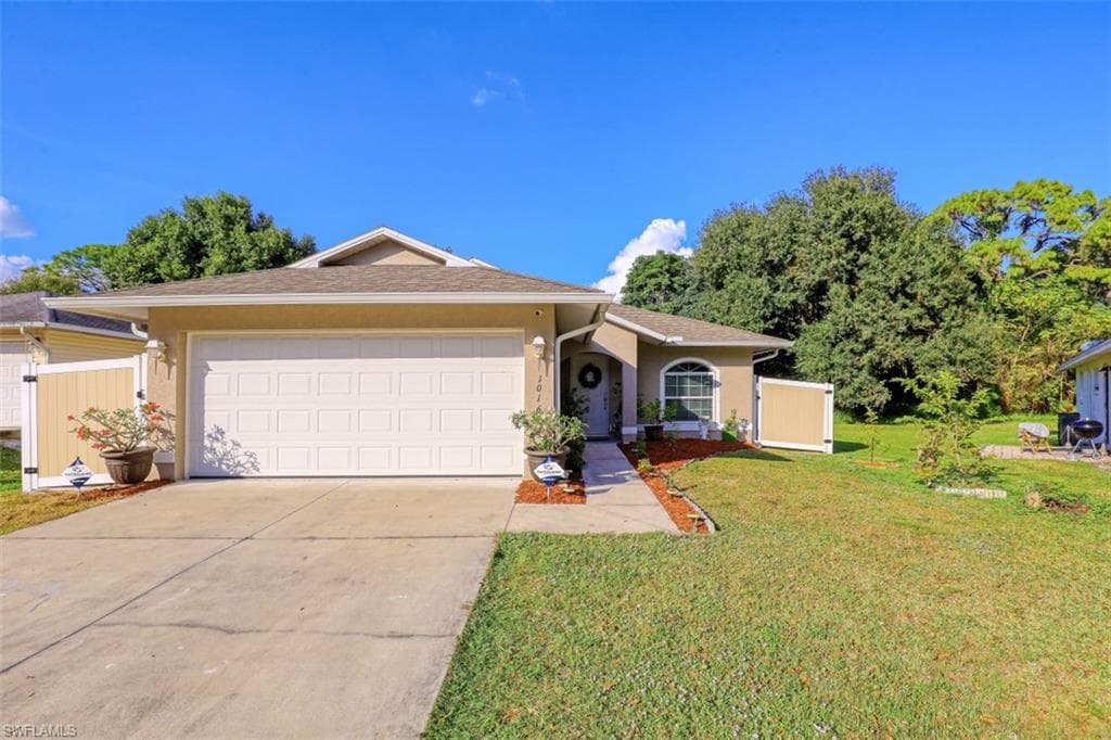 10161 Georgia ST BONITA SPRINGS, FL 34135