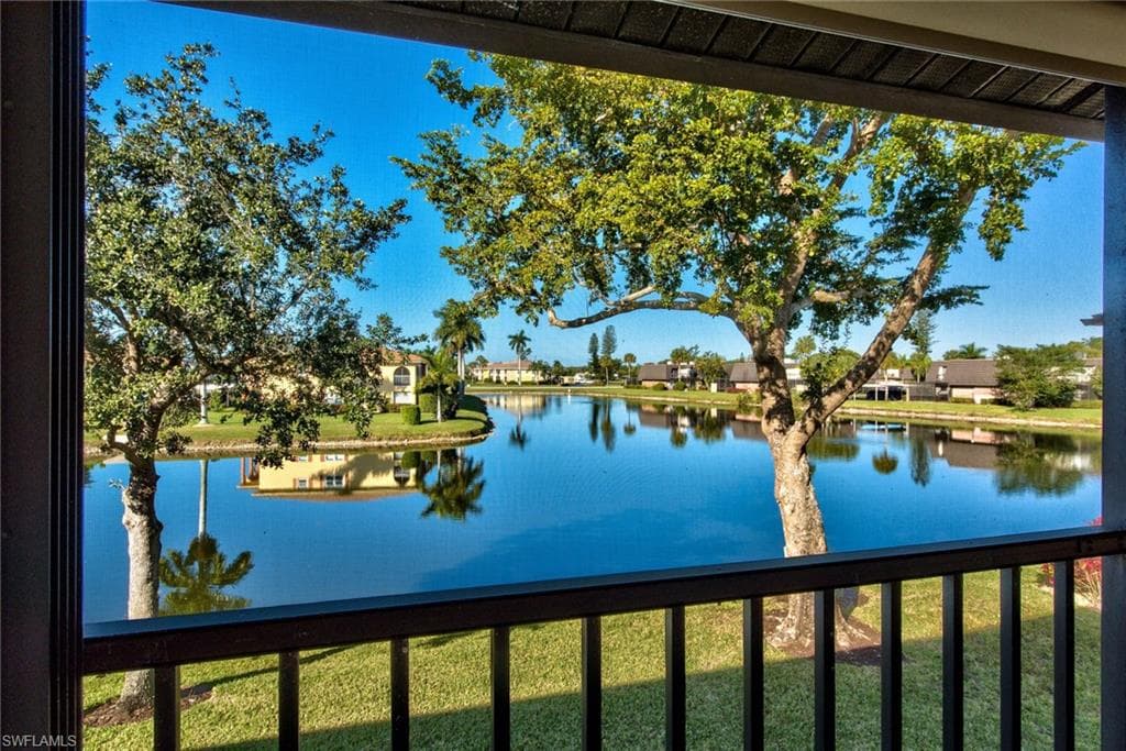 4410 Chantelle DR H-206 NAPLES, FL 34112