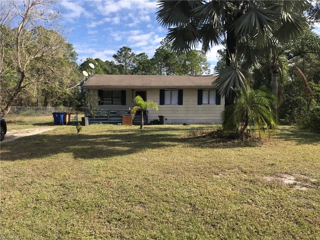 1508 Oak AVE LEHIGH ACRES, FL 33972