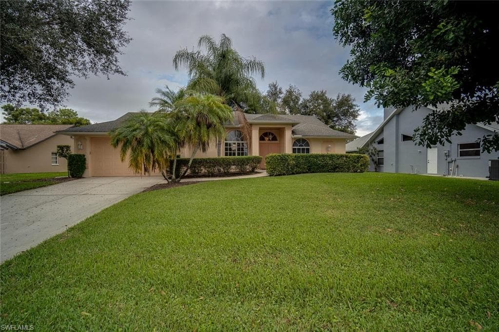 6609 Highland Pines CIR FORT MYERS, FL 33966