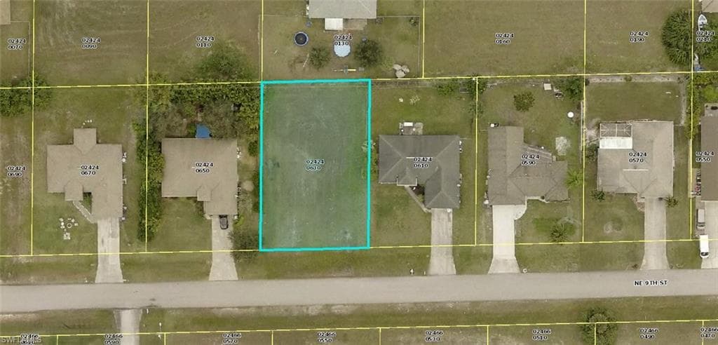 313 NE 9th ST CAPE CORAL, FL 33909