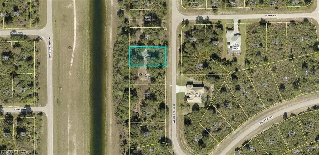1913 Westboro LOOP LEHIGH ACRES, FL 33972