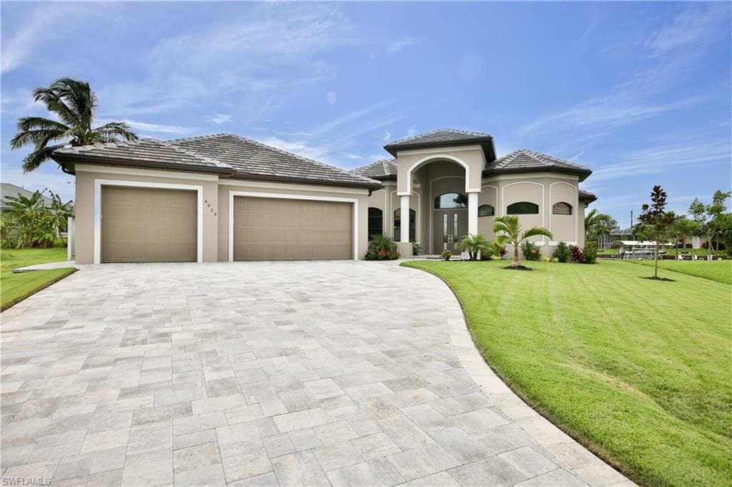 4019 SW 25th PL CAPE CORAL, FL 33914