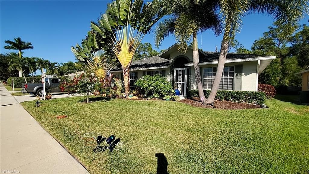 873 Charlemagne BLVD NAPLES, FL 34112