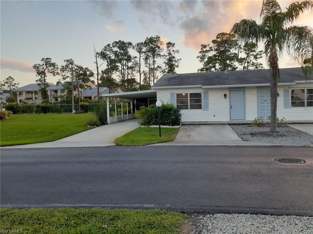50 Dawn Flower CIR LEHIGH ACRES, FL 33936