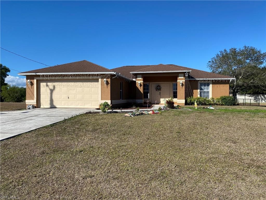 1903 Diplomat PKY W CAPE CORAL, FL 33993