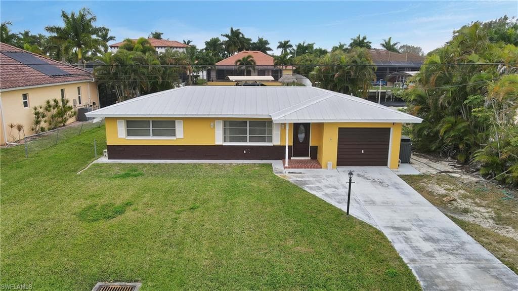 134 SW 57th ST CAPE CORAL, FL 33914