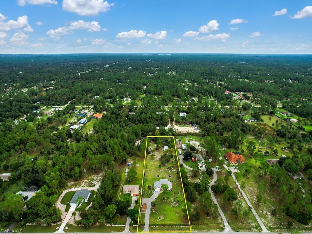 260 12th ST SE NAPLES, FL 34117