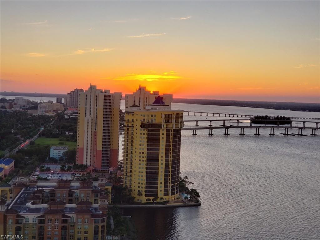3000 Oasis Grand BLVD 3002 FORT MYERS, FL 33916