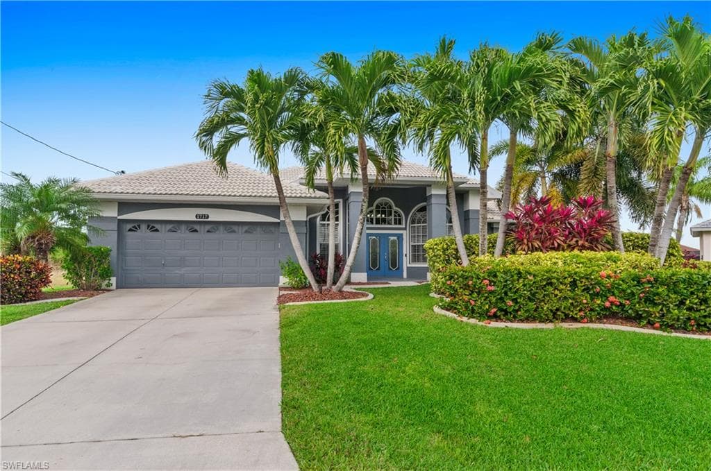 1717 SW 45th LN CAPE CORAL, FL 33914