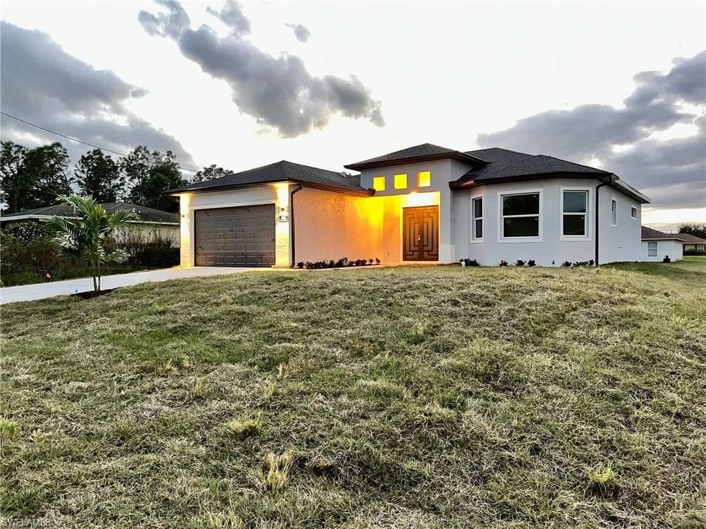 522 Pennfield AVE LEHIGH ACRES, FL 33974