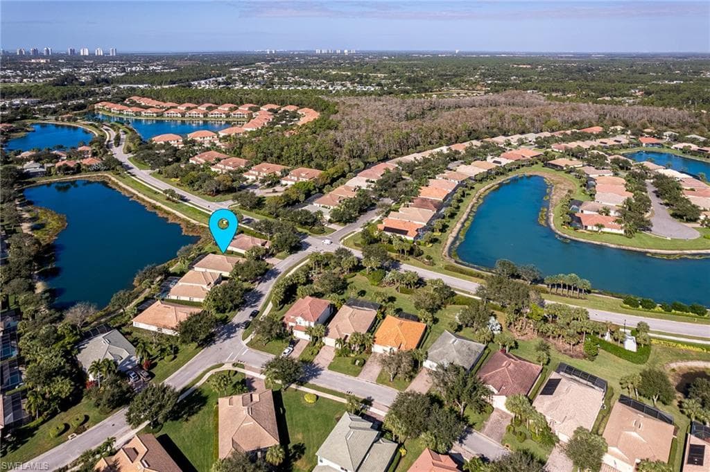 26484 Doverstone ST BONITA SPRINGS, FL 34135