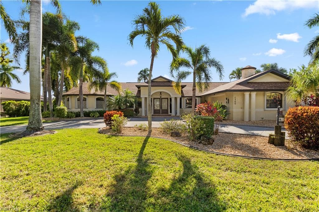 1706 SE 46th ST CAPE CORAL, FL 33904