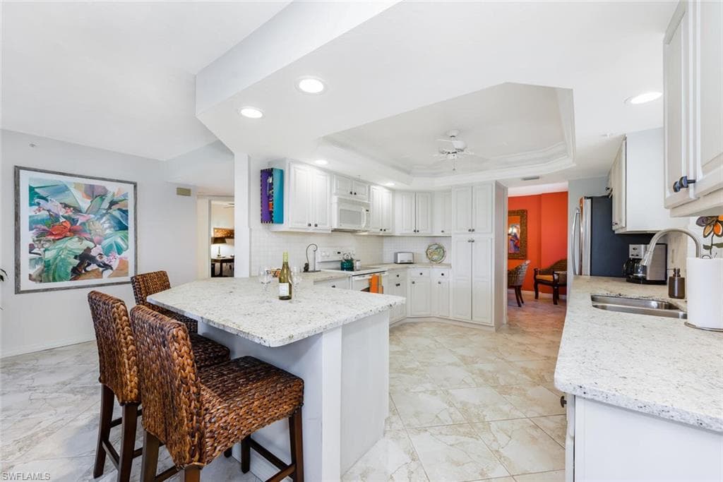 26890 Wedgewood DR 201 BONITA SPRINGS, FL 34134