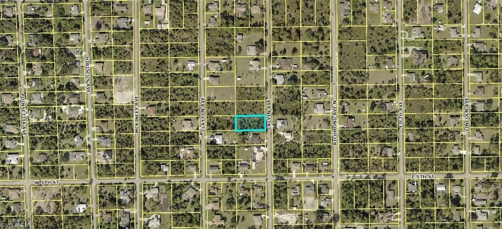 507 Calvin AVE LEHIGH ACRES, FL 33972
