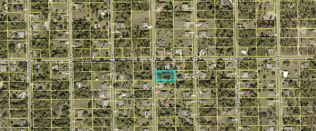 620 Jackson AVE LEHIGH ACRES, FL 33972