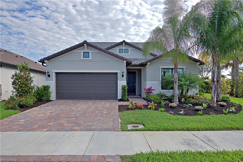 11901 Clifton TER FORT MYERS, FL 33913