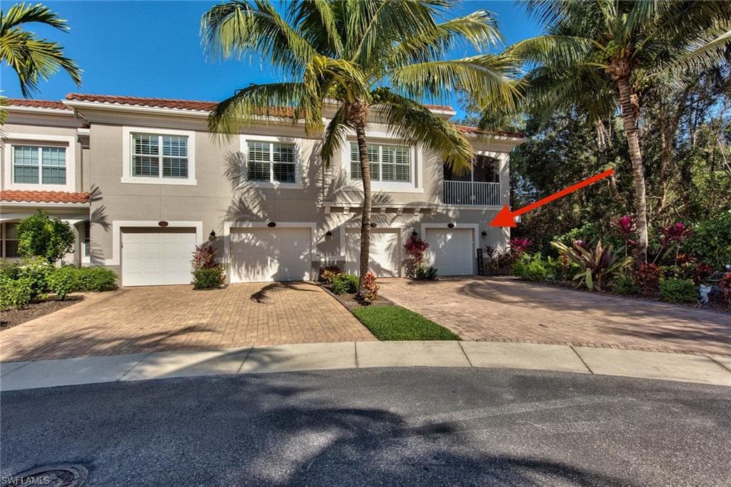 23421 Alamanda DR 203 ESTERO, FL 34135