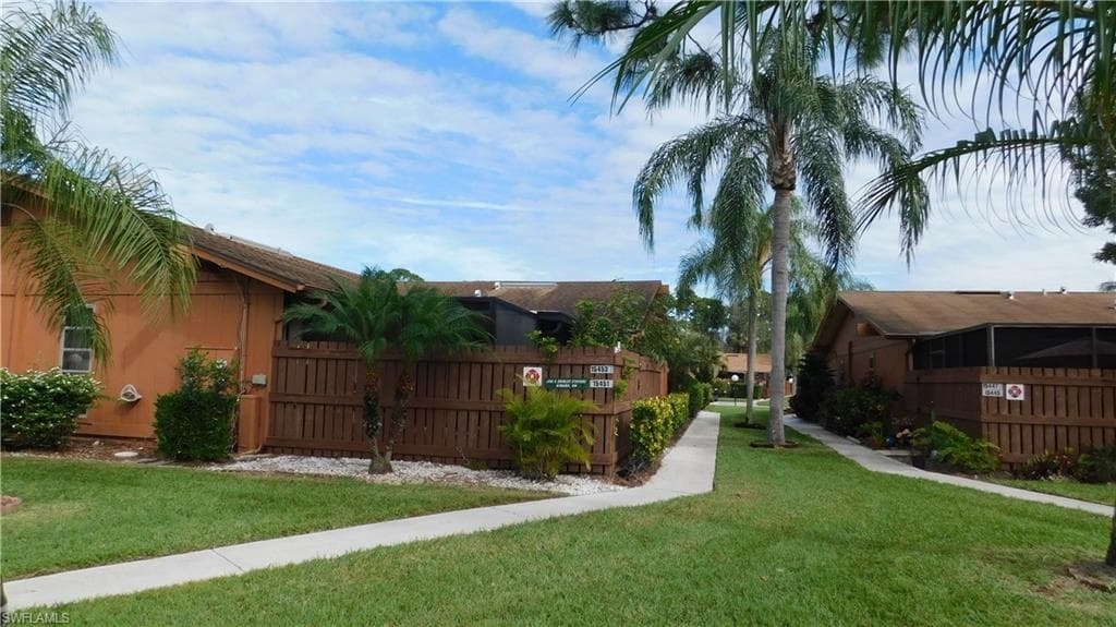 15451 Crystal Lake DR NORTH FORT MYERS, FL 33917
