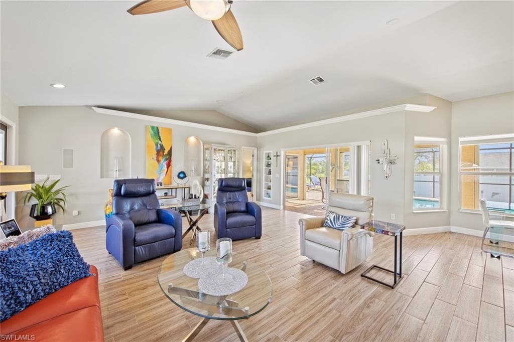 330 SE 13th ST CAPE CORAL, FL 33990