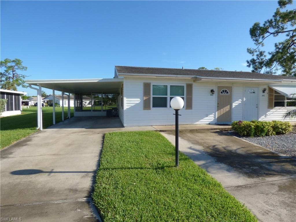 43 Desert Candle CIR LEHIGH ACRES, FL 33936