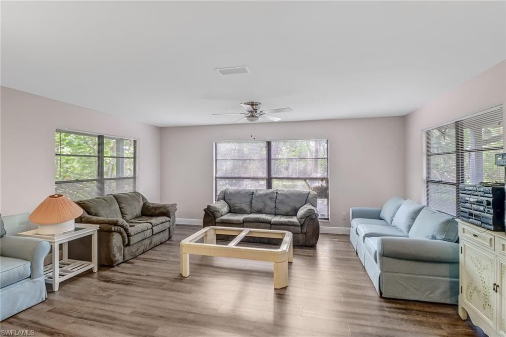 5915 Sea Grass LN NAPLES, FL 34116