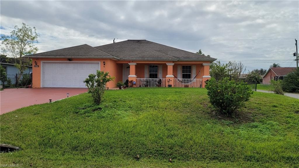 4413 7th ST W LEHIGH ACRES, FL 33971