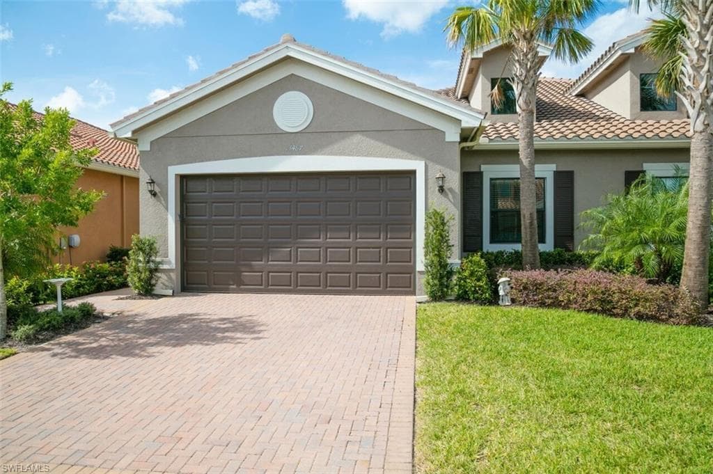 13487 Sumter LN NAPLES, FL 34109