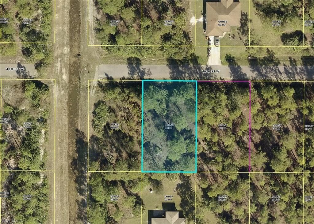 2817 40th ST W LEHIGH ACRES, FL 33971