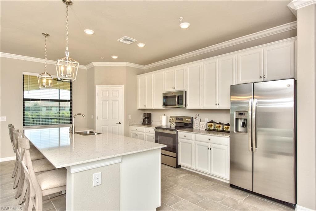 17401 Cherrywood CT 7403 BONITA SPRINGS, FL 34135